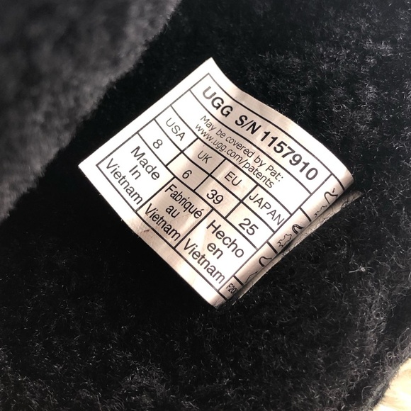 UGG Black Platform Boots size 8 NWOT - Picture 12 of 13